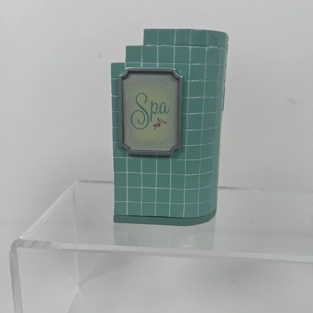 Barbie Spa Day‎ 2007 Hallmark Keepsake Christmas Ornament Collectible